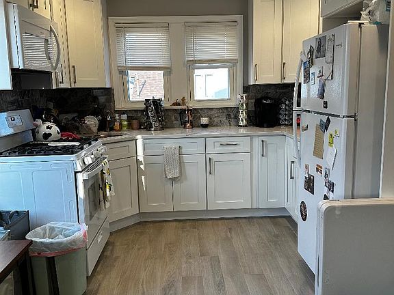 2nd image of 311 W Market St