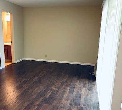 5th image of 2170 Fremont St #0