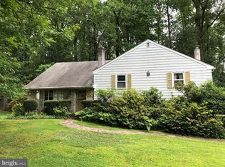 158 Deer Run Rd, Willow Grove, PA 19090