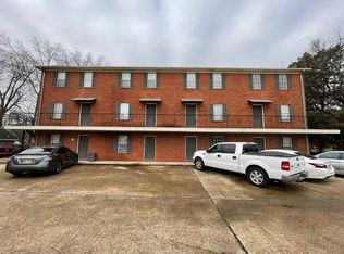 608 University Dr, Starkville, MS 39759