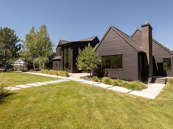 4th image of 11085 N Yarrow Cir W