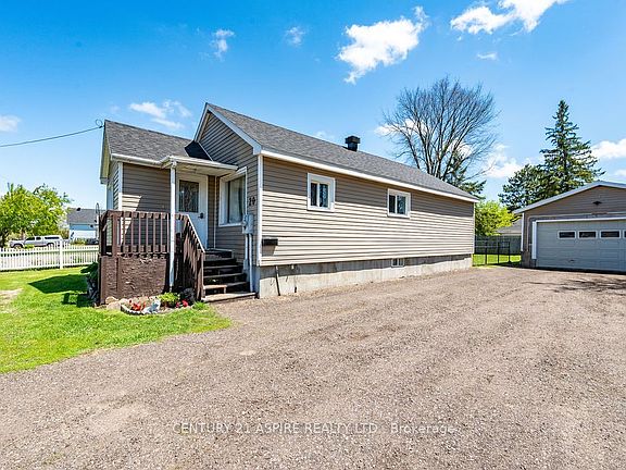 3rd image of 20 Hilda St