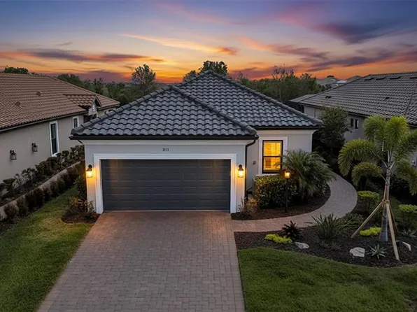 3113 Tolmino Ct, Lakewood Ranch, FL 34211