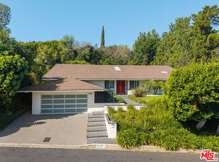 10853 Via Verona St, Los Angeles, CA 90077