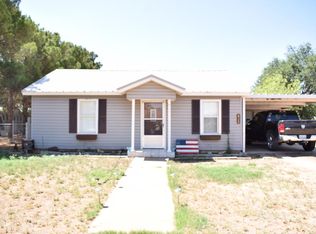411 W 4th St, Stanton, TX 79782