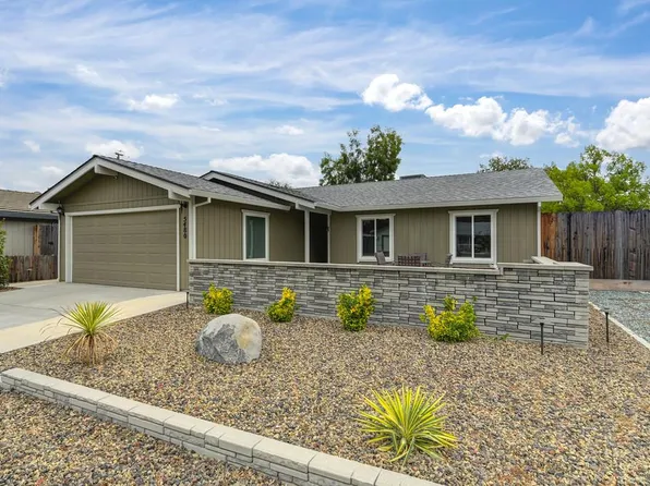 5480 Granite Dell Ct, Loomis, CA 95650