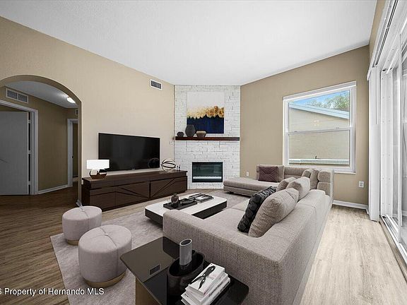 4th image of 7865 SW 115th Loop