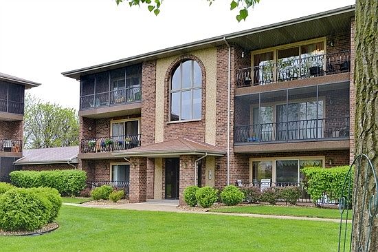 1st image of 8904 W 140th St APT 3G
