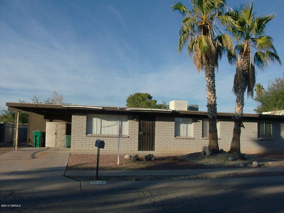 1st image of 3212 W Las Palmas Dr