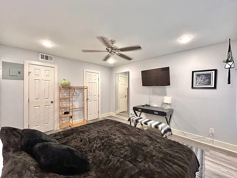 909 Reinli St #141 — Photo 6