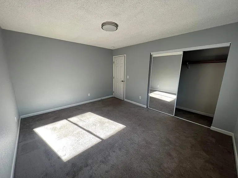 530 Carin Pl #1 — Photo 10