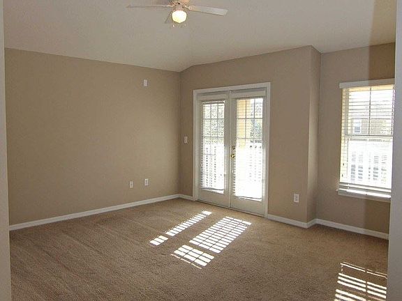 5th image of 10345 Lake District Ln