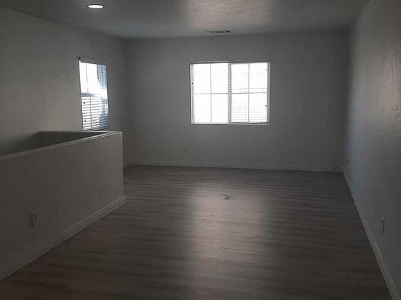 2nd image of 13074 Cerritos Ct