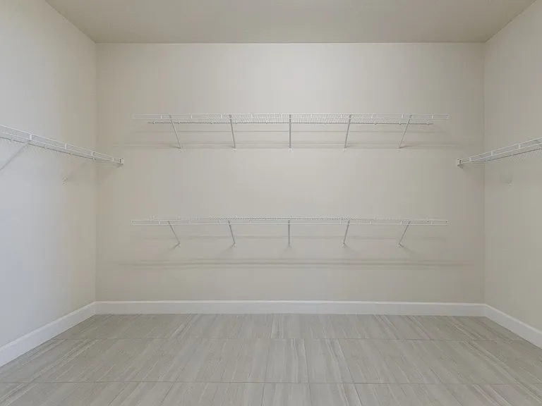 712 Sigsbee Loop — Photo 28