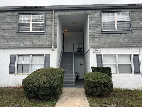 1000 S Semoran Blvd Photo 1