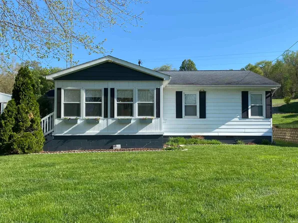 3339 S Allen St, Bloomfield, IN 47424