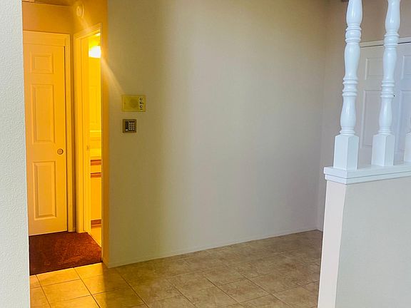 4th image of 1440 Rexford Dr #203