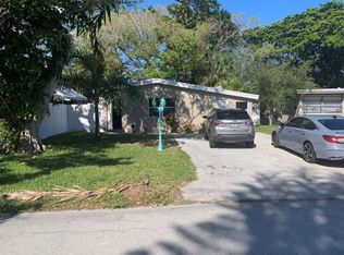 463 Lancaster St, Boca Raton, FL 33487