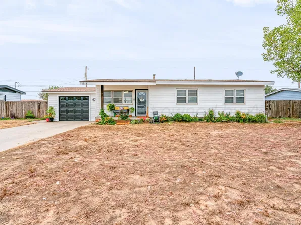 518 Moses Pl, Dalhart, TX 79022