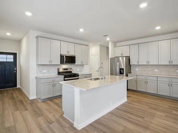 606 Travine Dr, McKinney, TX 75071