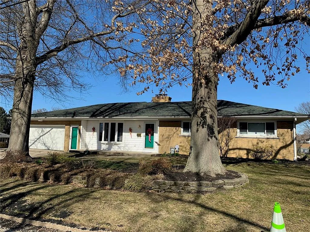 139 Putnam Dr photo 1