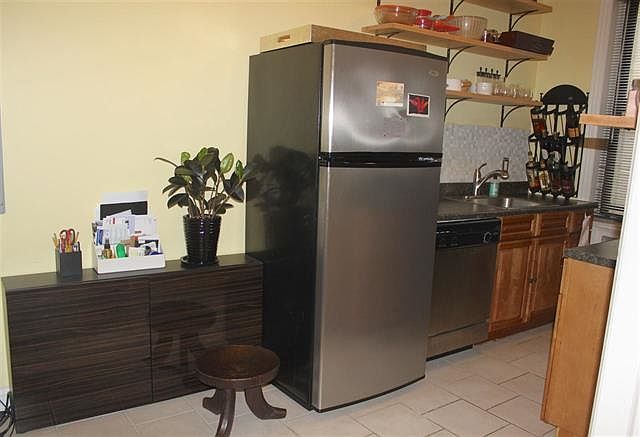 2nd image of 131 Kensington Ave #207