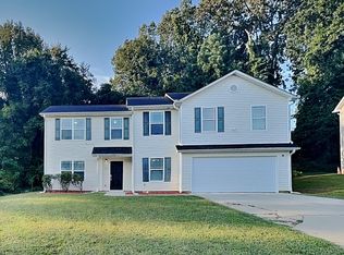 4808 Tuong Yen Ct, Forest Park, GA 30297