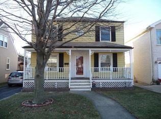 9628 S Tulley Ave, Oak Lawn, IL 60453