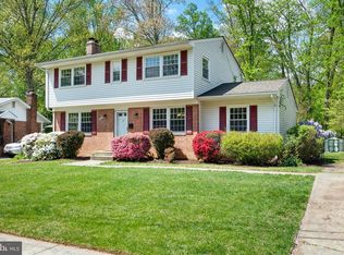 10235 Fox Ln, Fairfax, VA 22030