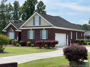 67 Barley Green Dr, Lumberton, NC 28360