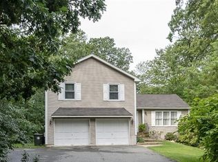 16 Woodland Ave, Budd Lake, NJ 07828