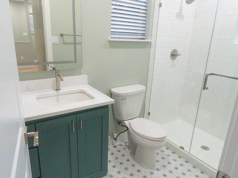 112 Glenwood Ct #2 — Photo 6