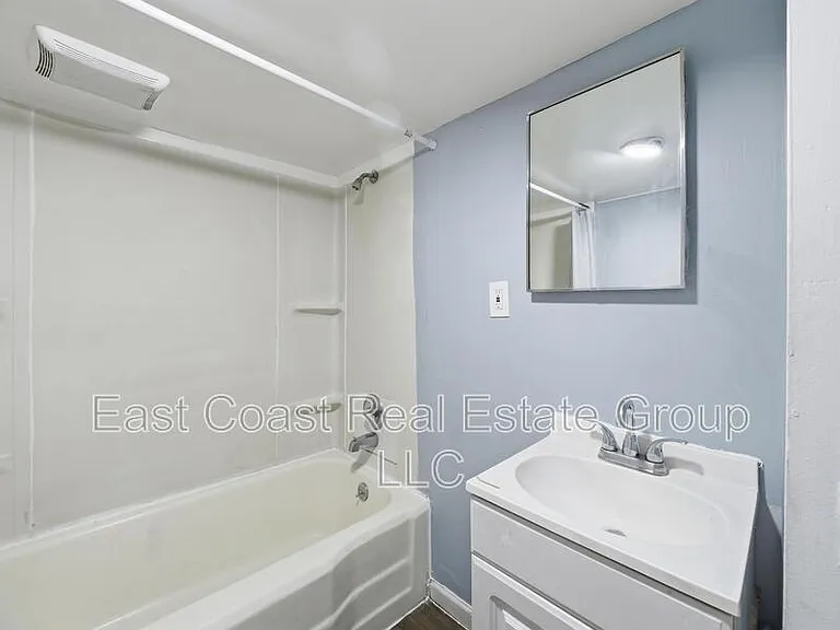 503 W Church St — Photo 8