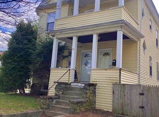 201 Robbins St #201, Waltham, MA 02453