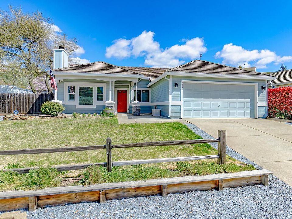 1st image of 3357 Tea Rose Dr