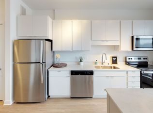 1327 Marshall St NE #222, Minneapolis, MN 55413