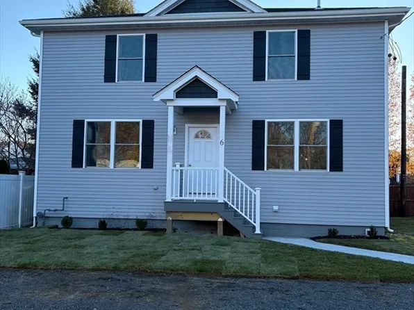 184 Avenue C #6, Woonsocket, RI 02895