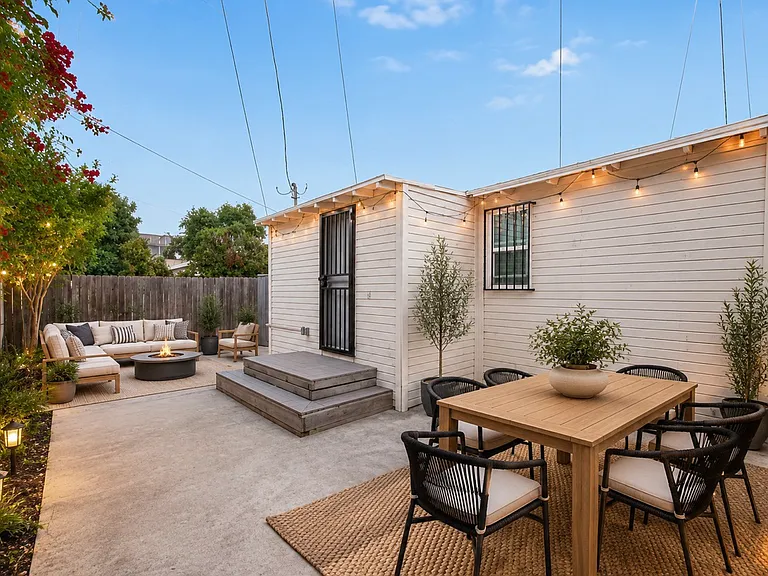 3959 S Halldale Ave — Photo 11