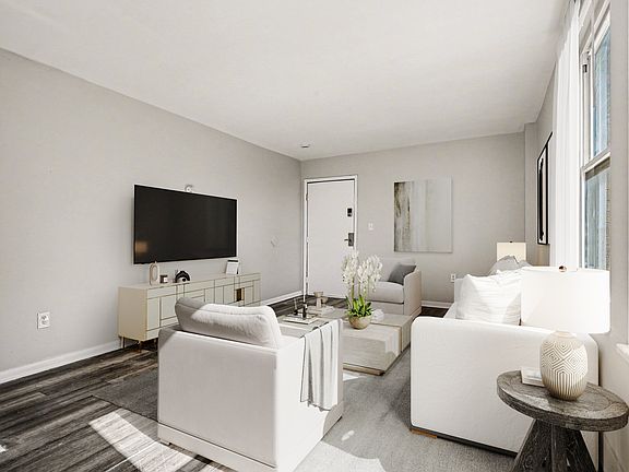 3rd image of 3543 Harvey Ave #2115