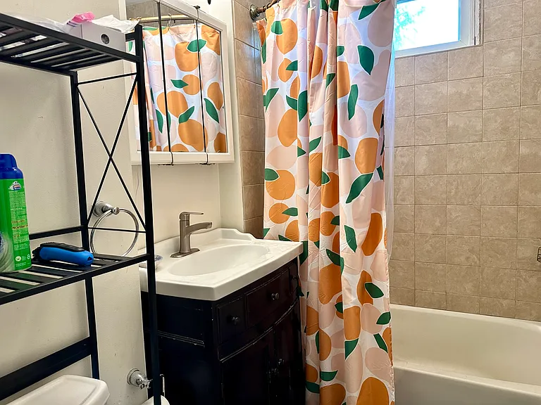 223 Summer St #3L — Photo 9