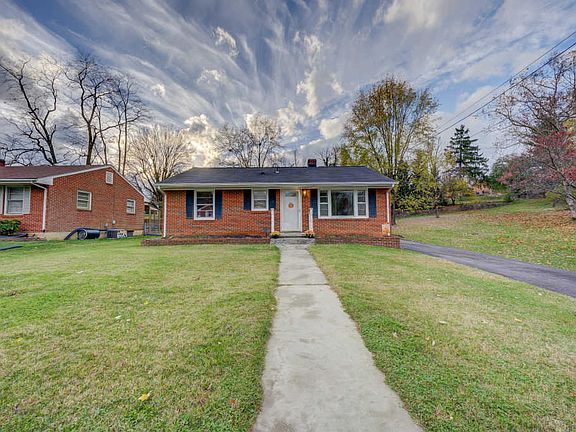 4th image of 360 Deaner Dr NW