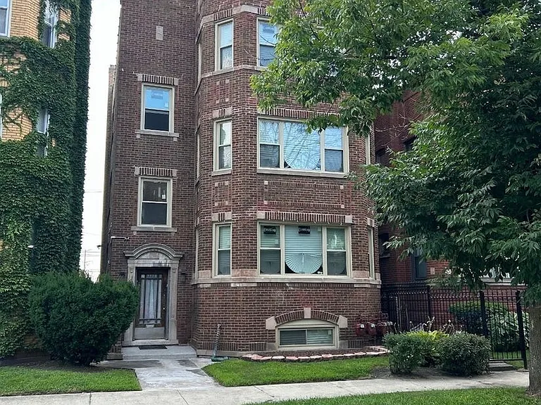 7730 S Cornell Ave #2 — Photo 1