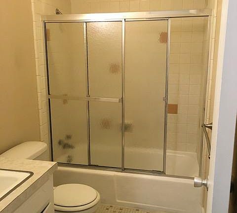 2nd image of 407 S Chester St APT 7