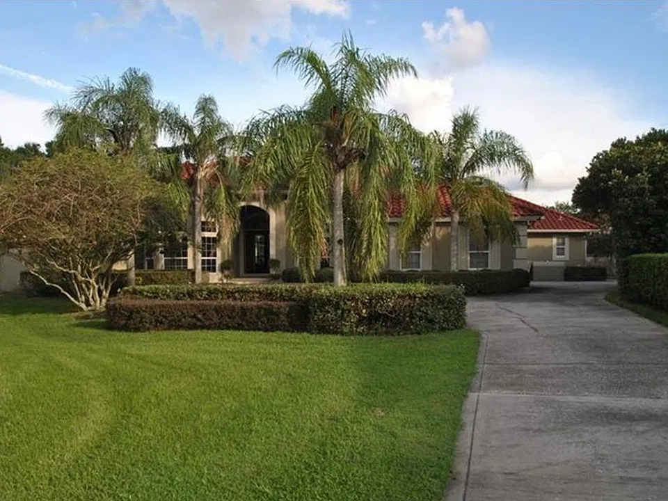 512 Spring Club Dr