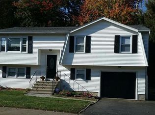 70 Cartpath Dr, Meriden, CT 06450