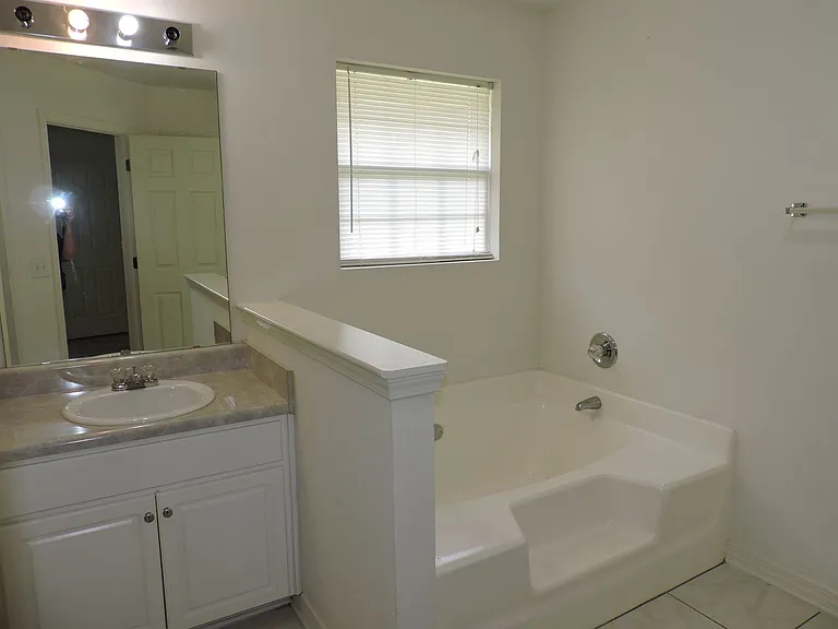 1781 Silas Cir — Photo 18
