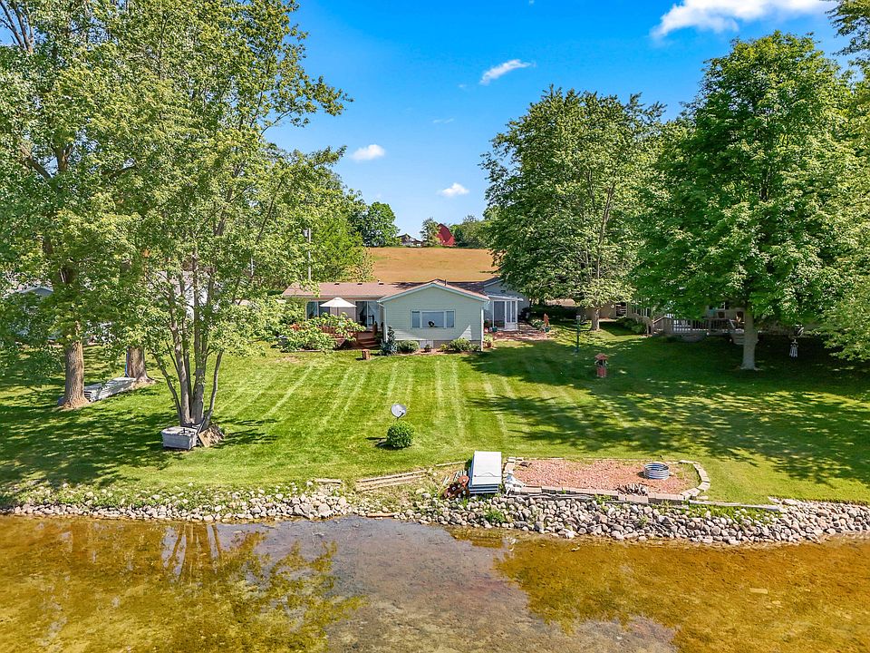 1st image of 517 Harbaugh Dr