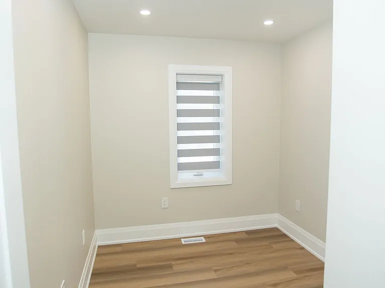 38 Parent Ave #MAIN — Photo 13