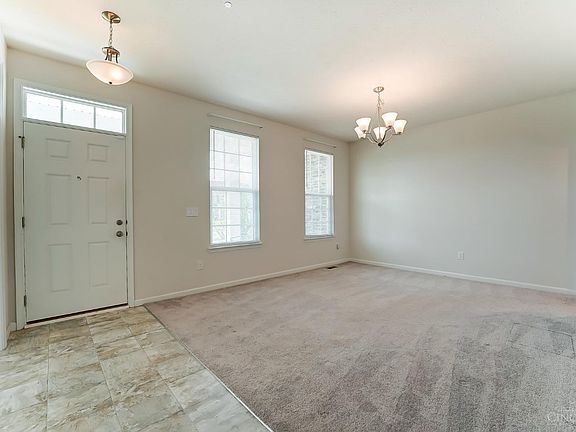 5th image of 5860 Roden Park Dr