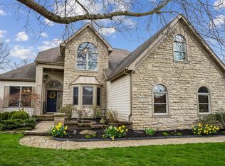 1074 Bayboro Dr, New Albany, OH 43054